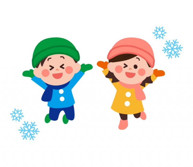 冬に外で楽しそうに遊ぶ 雪遊びする 子供 男の子 女の子 無料イラスト素材 素材ラボ