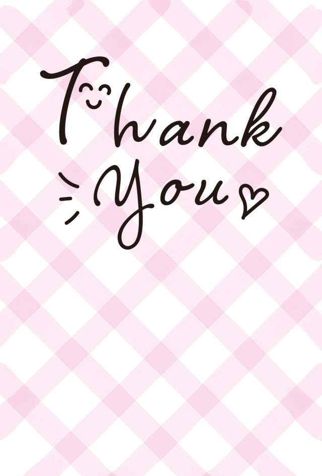 ピンクのチェック背景のおしゃれな手描き風thank Youのメッセージカード ハガキサイズ縦 無料イラスト素材 素材ラボ